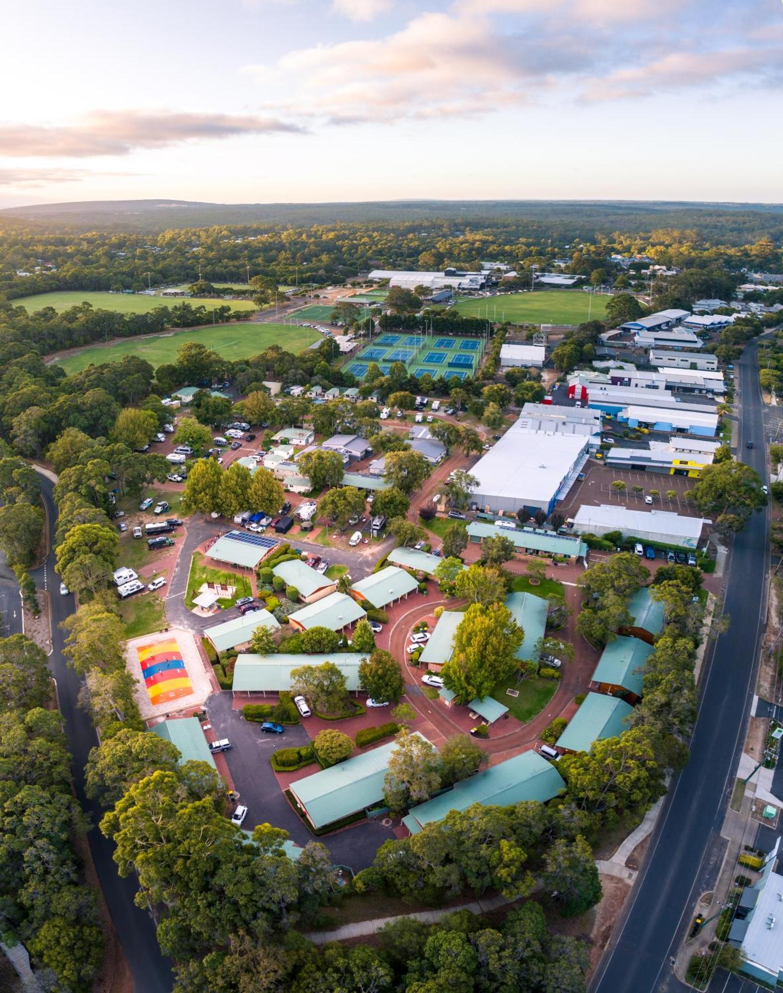 Margaret River Tourist Park Екстер'єр фото